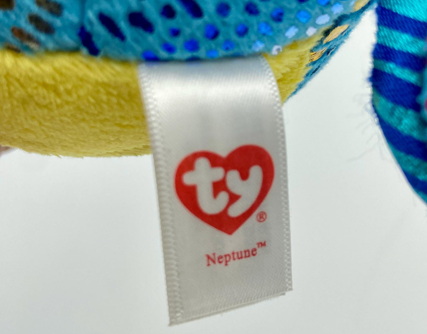Ty Beanie Boo “Neptune” the Seahorse 2014 (7 Inch) Retired 2015 Hand Picked