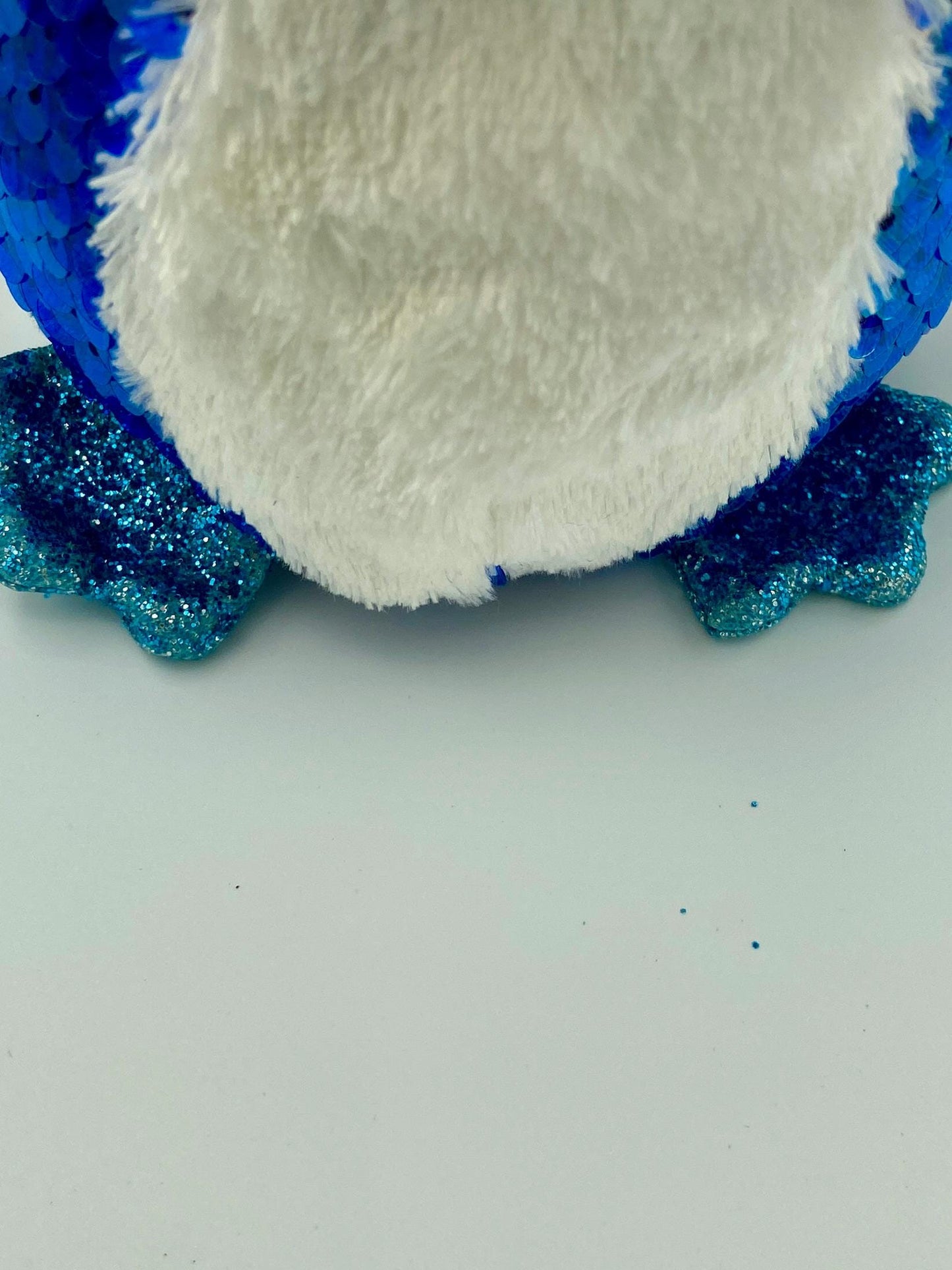 Ty Beanie Baby Penguin 6 Inch Payton Plush Stuffed Animal Toy with Blue Flippable Sequins 2018 Handpicked