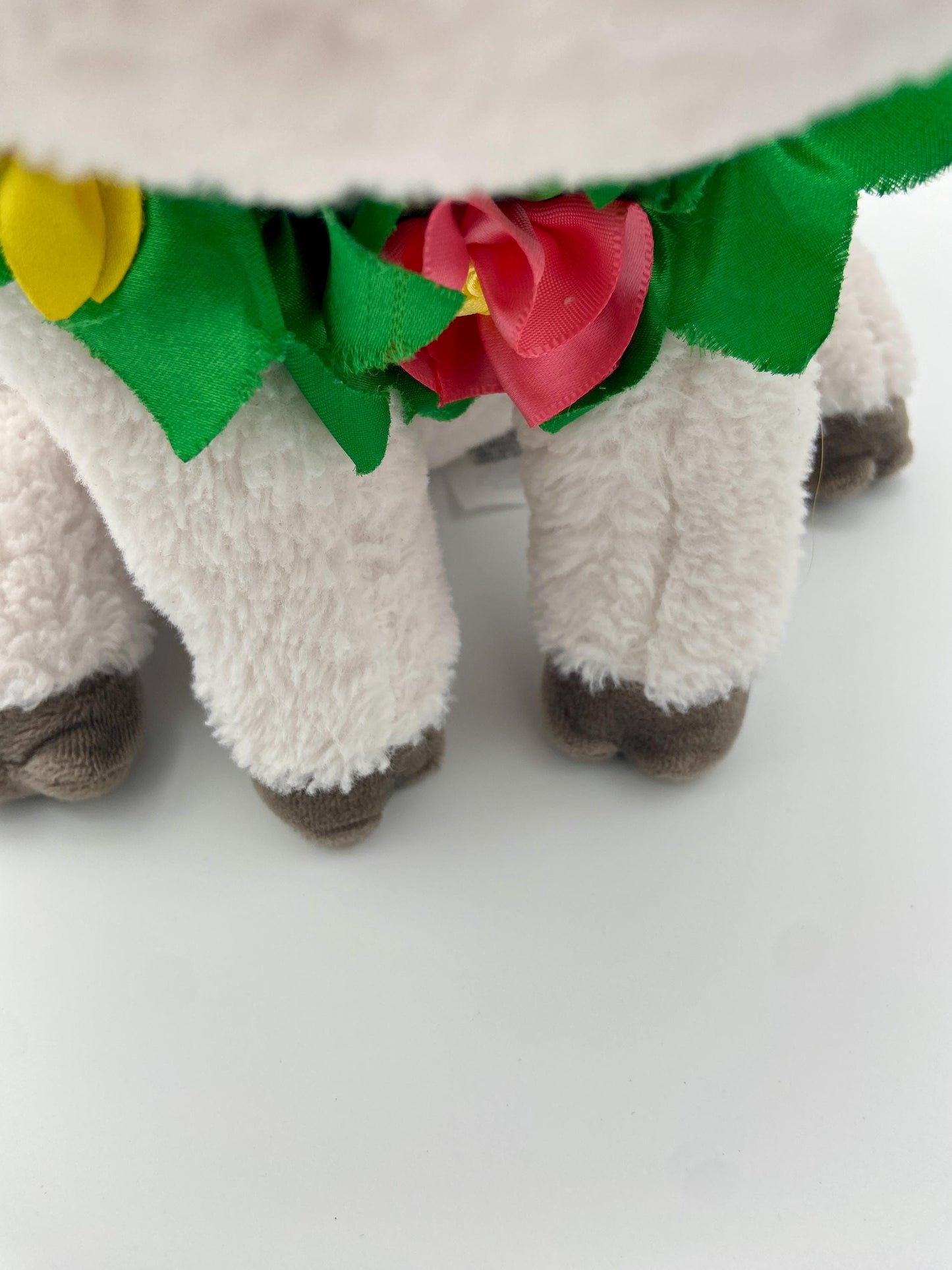 Disney Moana Pua Plush Pig with Lei 14 Inch Stuffed Animal Hand Picked