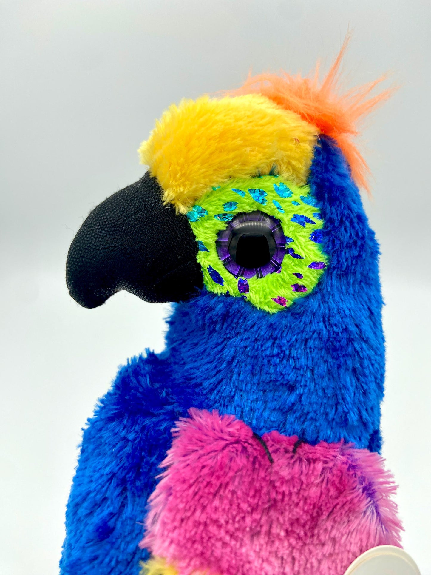 TY Wynnie Parrot Bird Macaw 7 Inch with Tags 2017 Beanie Boos Collection Hand Picked New with Tags